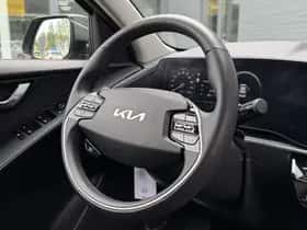 Kia Niro EV (2023) thumbnail 15