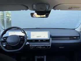 Hyundai Ioniq 5 (2021) thumbnail 17