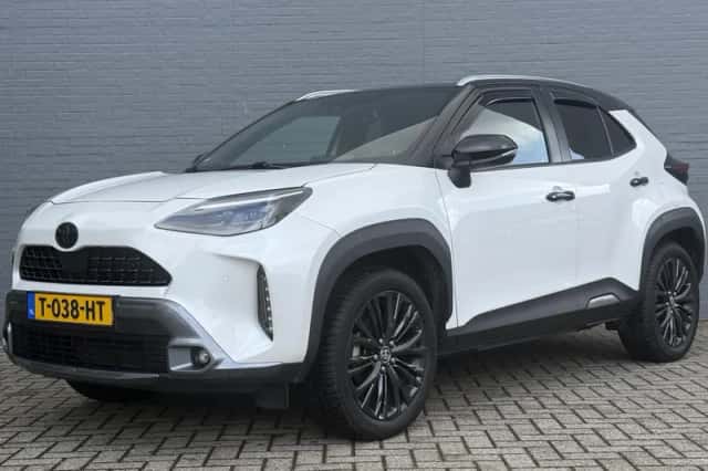 Toyota Yaris Cross (2021) thumbnail 2