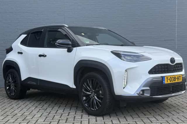 Toyota Yaris Cross (2021) thumbnail 4