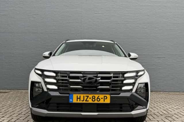 Hyundai Tucson (2025) thumbnail 4