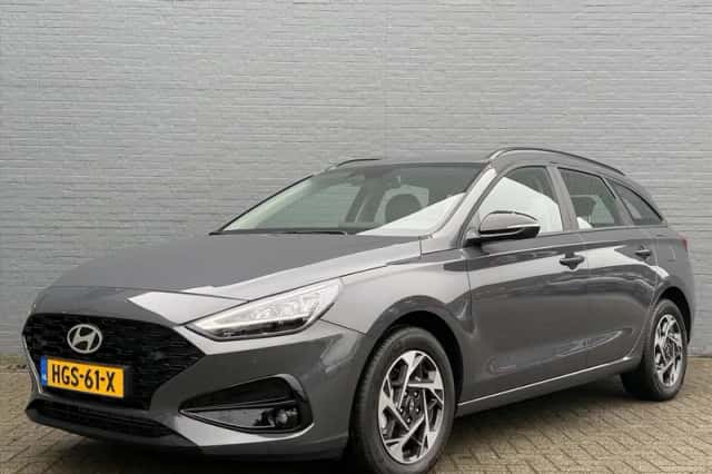 Hyundai i30 (2025) thumbnail 2