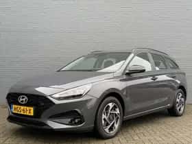 Hyundai i30 (2025) thumbnail 2