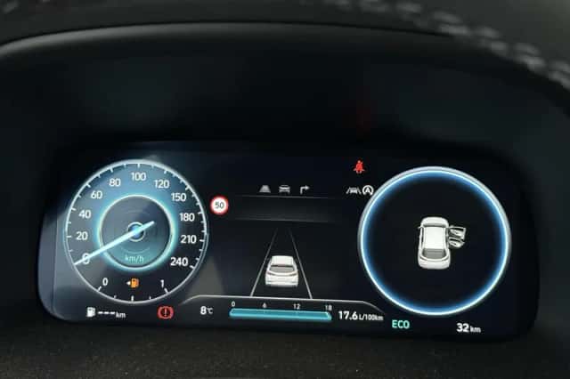 Hyundai i30 (2025) thumbnail 16