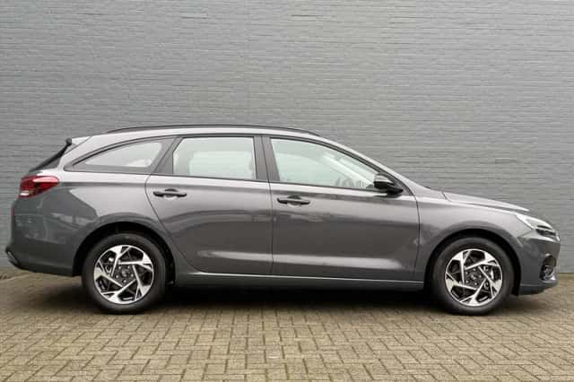 Hyundai i30 (2025) thumbnail 5