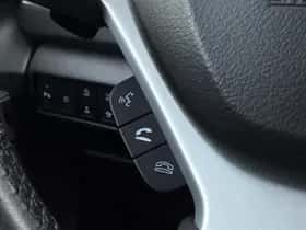 Suzuki S-Cross (2022) thumbnail 23
