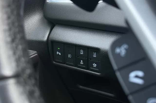Suzuki S-Cross (2022) thumbnail 26