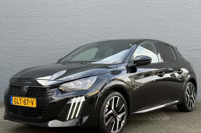 Peugeot 208 (2024) thumbnail 2