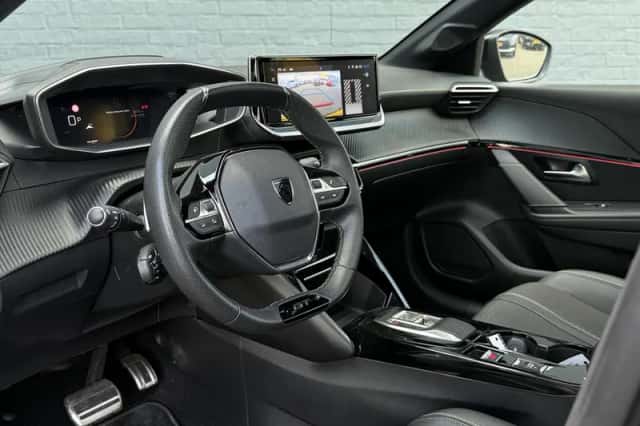 Peugeot 208 (2024) thumbnail 12