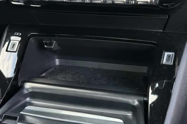 Peugeot 208 (2024) thumbnail 31
