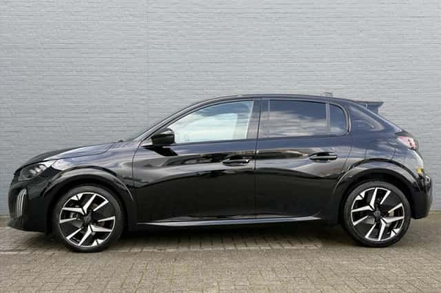 Peugeot 208 (2024) thumbnail 9