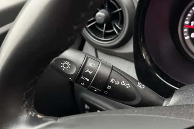 Hyundai i10 (2022) thumbnail 18