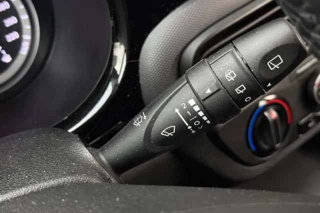 Hyundai i10 (2022) thumbnail 19