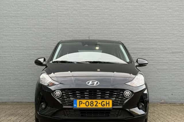 Hyundai i10 (2022) thumbnail 3