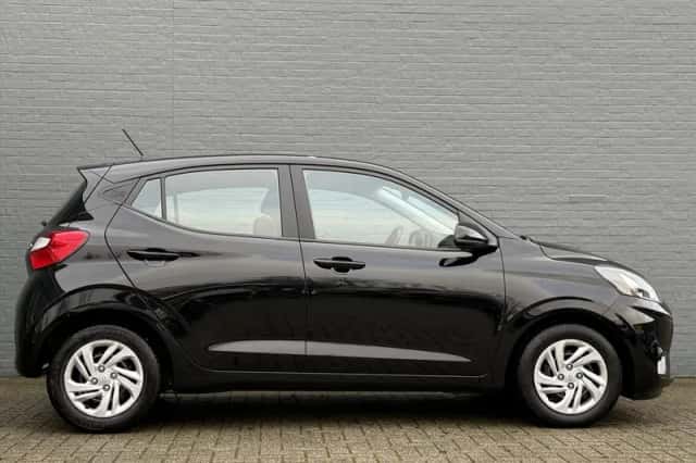 Hyundai i10 (2022) thumbnail 5