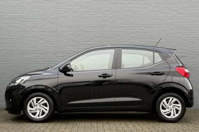 Hyundai i10 (2022) thumbnail 9