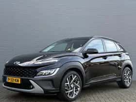 Hyundai Kona (2021) thumbnail 2