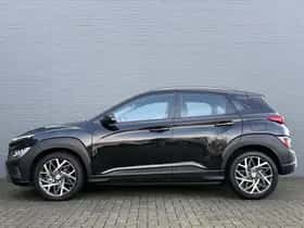 Hyundai Kona (2021) thumbnail 9