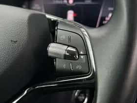 Škoda Kamiq (2021) thumbnail 24