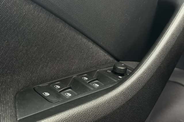 Škoda Kamiq (2021) thumbnail 28