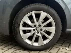 Škoda Kamiq (2021) thumbnail 10