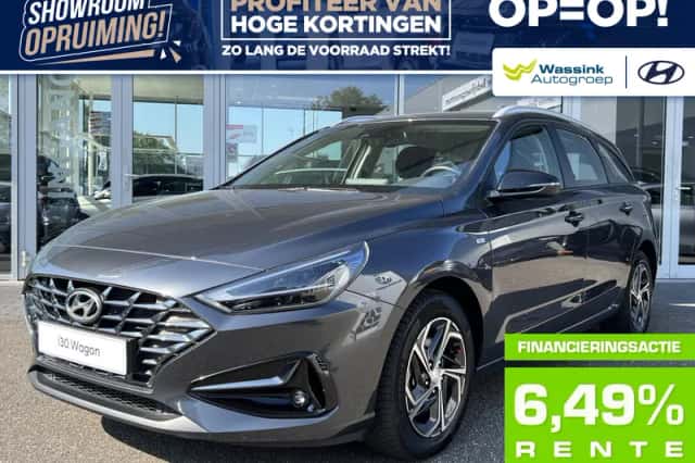 Hyundai i30 (2025) thumbnail 1