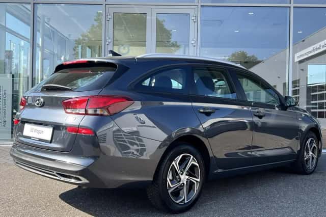 Hyundai i30 (2025) thumbnail 3