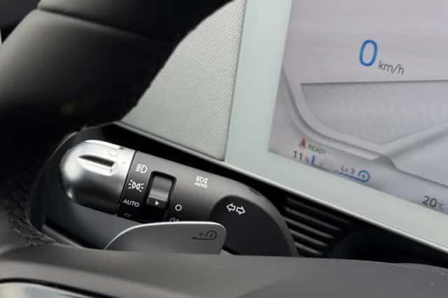 Hyundai Ioniq 5 (2025) thumbnail 12