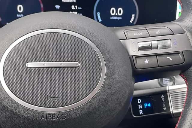 Hyundai Kona (2023) thumbnail 19