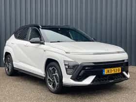 Hyundai Kona (2023) thumbnail 3