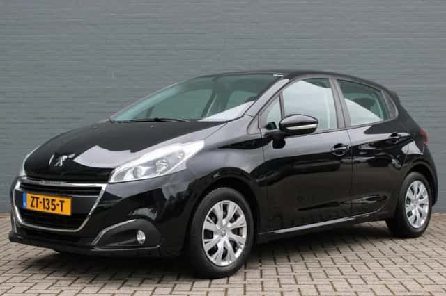 Peugeot 208 (2019) thumbnail 2