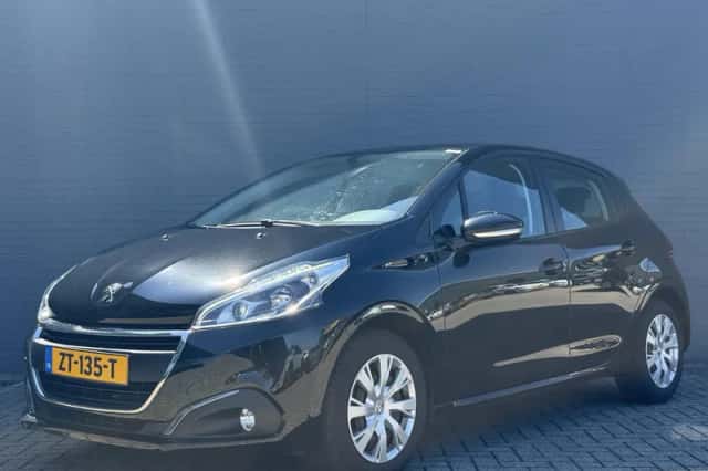 Peugeot 208 (2019) thumbnail 2