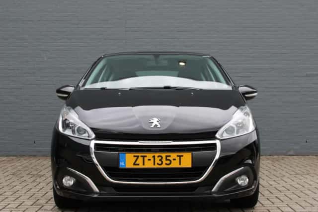 Peugeot 208 (2019) thumbnail 3