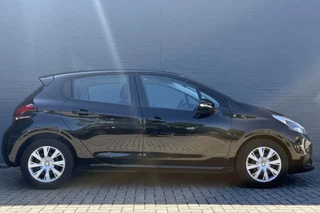 Peugeot 208 (2019) thumbnail 5