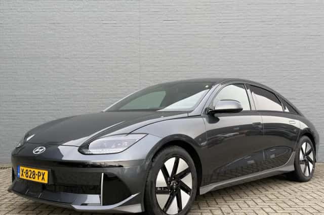Hyundai Ioniq 6 (2025) thumbnail 2