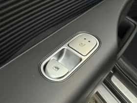 Hyundai Ioniq 6 (2025) thumbnail 15
