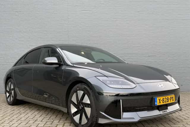 Hyundai Ioniq 6 (2025) thumbnail 4