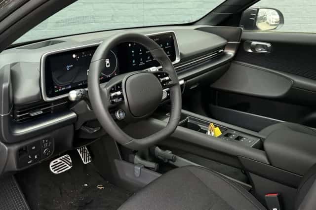 Hyundai Ioniq 6 (2025) thumbnail 10