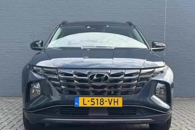 Hyundai Tucson (2021) thumbnail 3