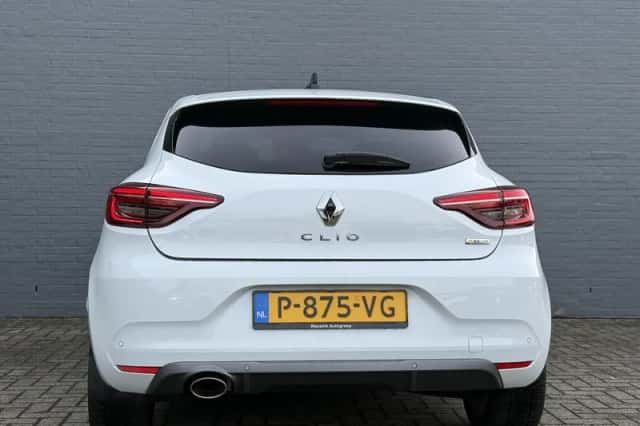 Renault Clio (2022) thumbnail 6
