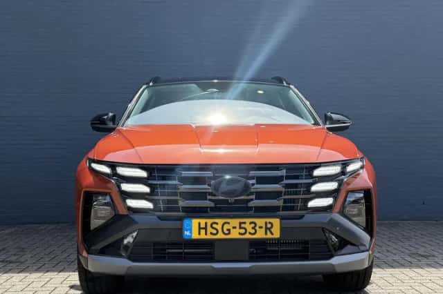 Hyundai Tucson (2025) thumbnail 2