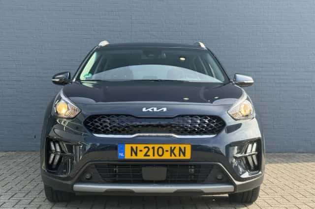 Kia Niro (2021) thumbnail 3