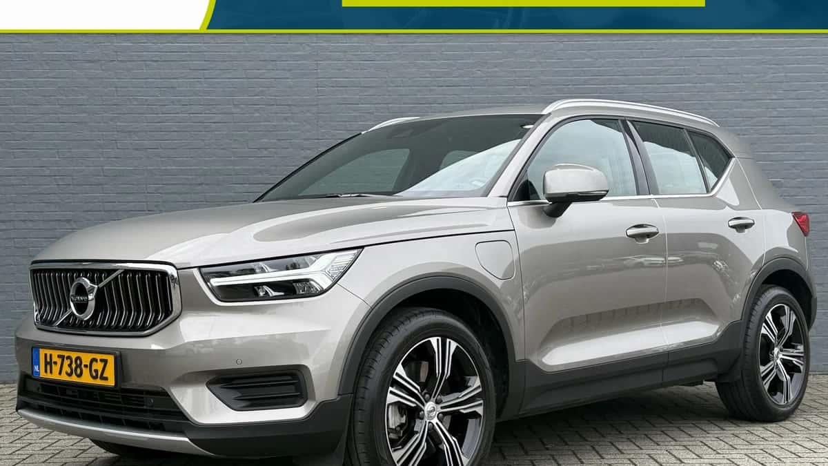 Volvo XC40 (2020) — foto 1