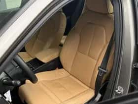 Volvo XC40 (2020) thumbnail 12