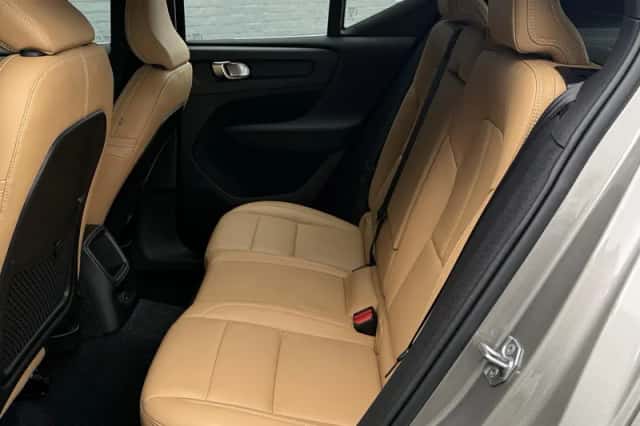 Volvo XC40 (2020) thumbnail 16