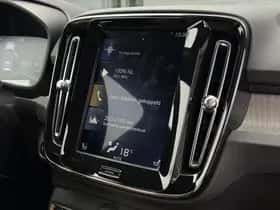 Volvo XC40 (2020) thumbnail 31