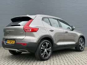 Volvo XC40 (2020) thumbnail 5