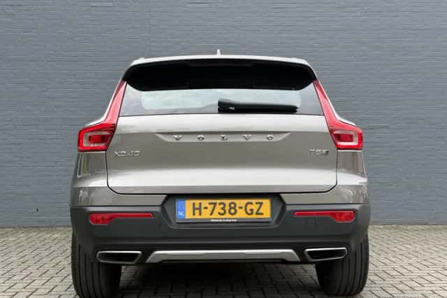 Volvo XC40 (2020) thumbnail 10