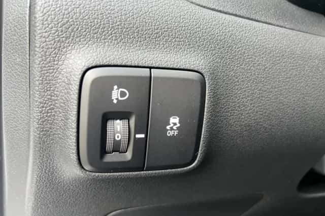 Hyundai i10 (2024) thumbnail 19
