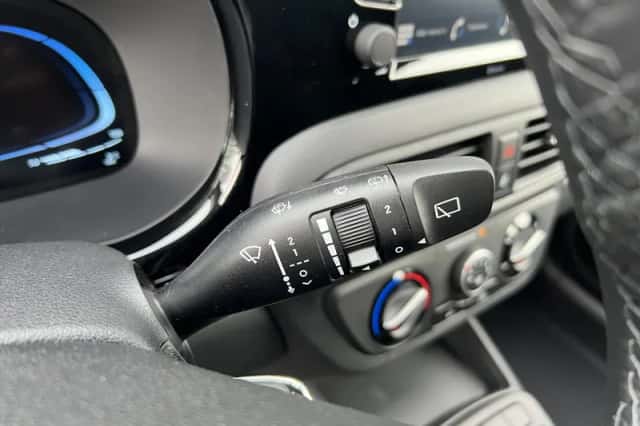Hyundai i10 (2024) thumbnail 23